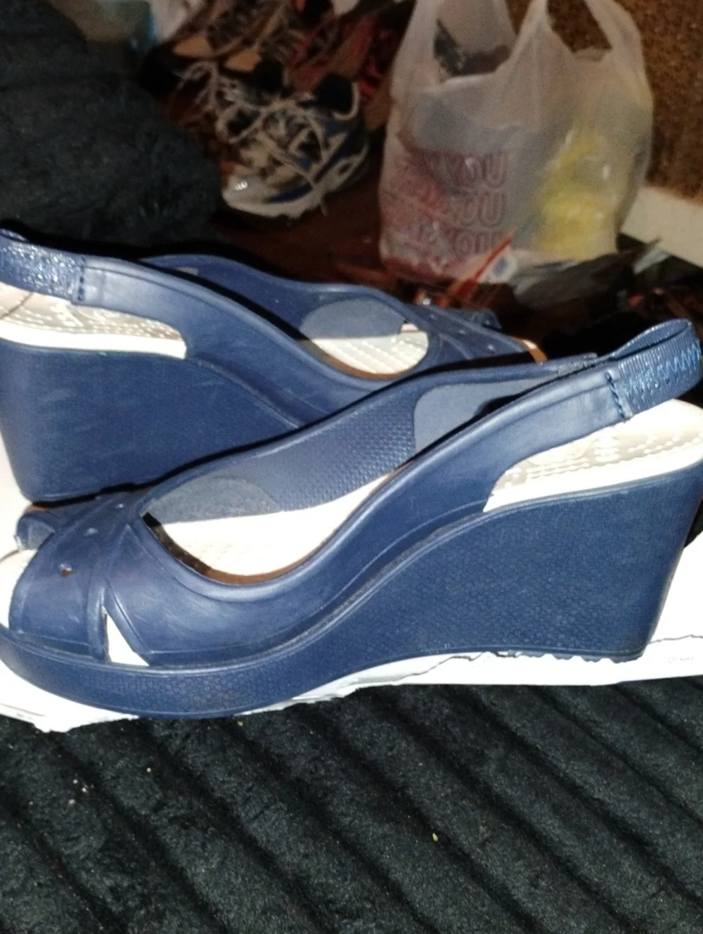 CROCS NAVY BLUE PEEP TOE SLING BACK WEDGE SANDALS EXCELLENT CONDITION